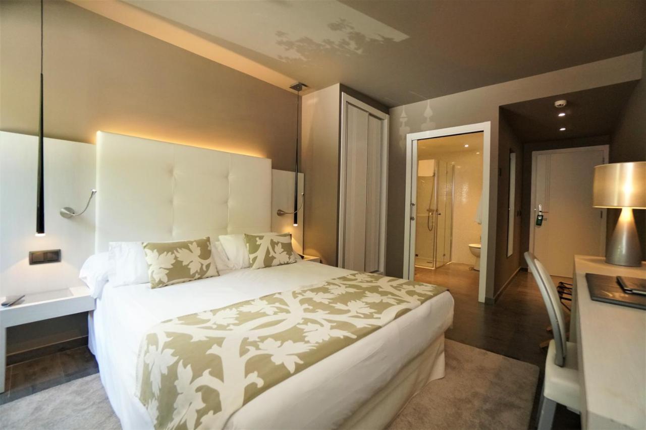 Hotel & Spa Xalet Bringue Ель-Серрат Екстер'єр фото
