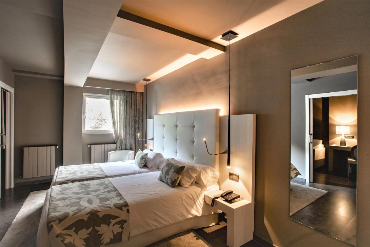 Hotel & Spa Xalet Bringue Ель-Серрат Екстер'єр фото